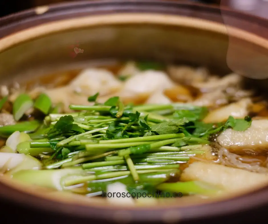 What is a Chinese hot pot?