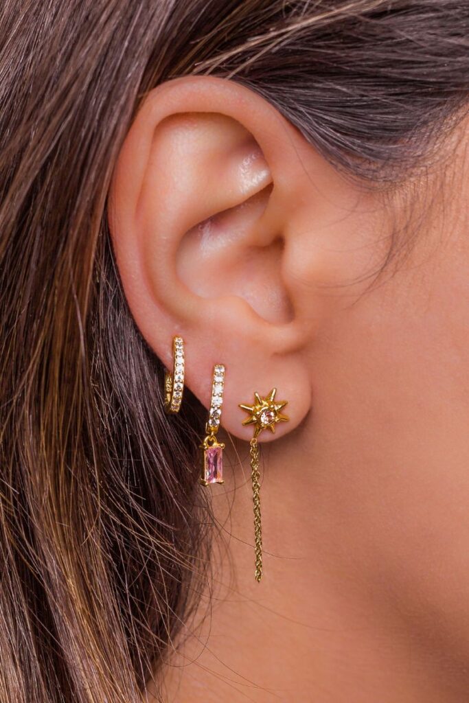 Earring Falling Out Meaning 2 The Symbolism Of Earrings Blog